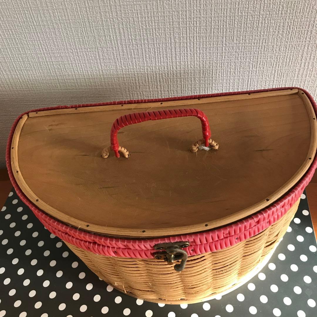 アンティーク　バスケット　かご　大小2個セット