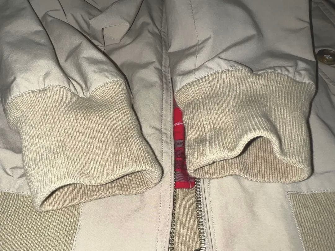 BARACUTA G9 ベージュ 38