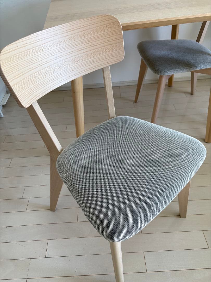 【直接渡し】（値下しました）IKEA LISABO テーブル チェア 2脚セット