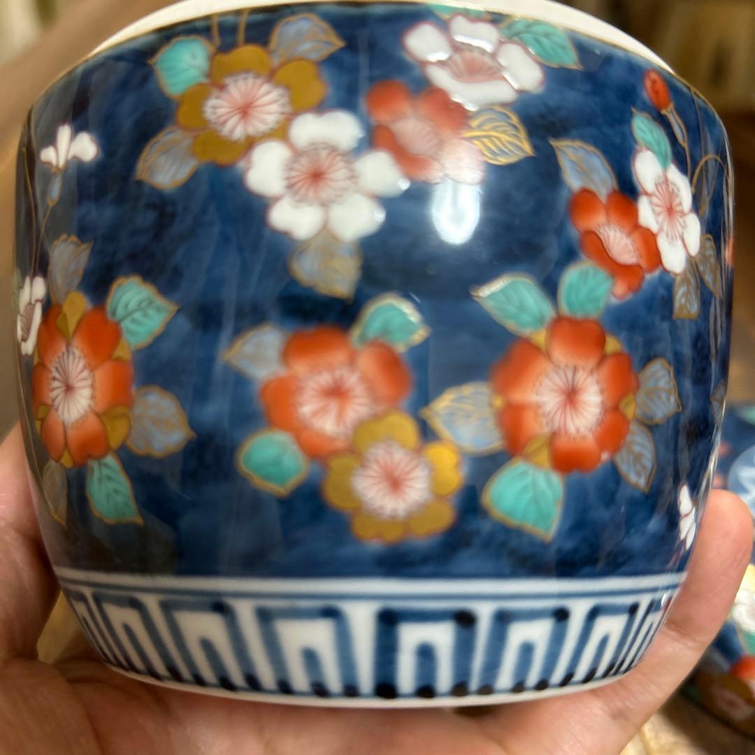 伊万里焼　福右衛門窯 染錦 色絵金彩 蓋物　献上総手描き　美術品　工芸品