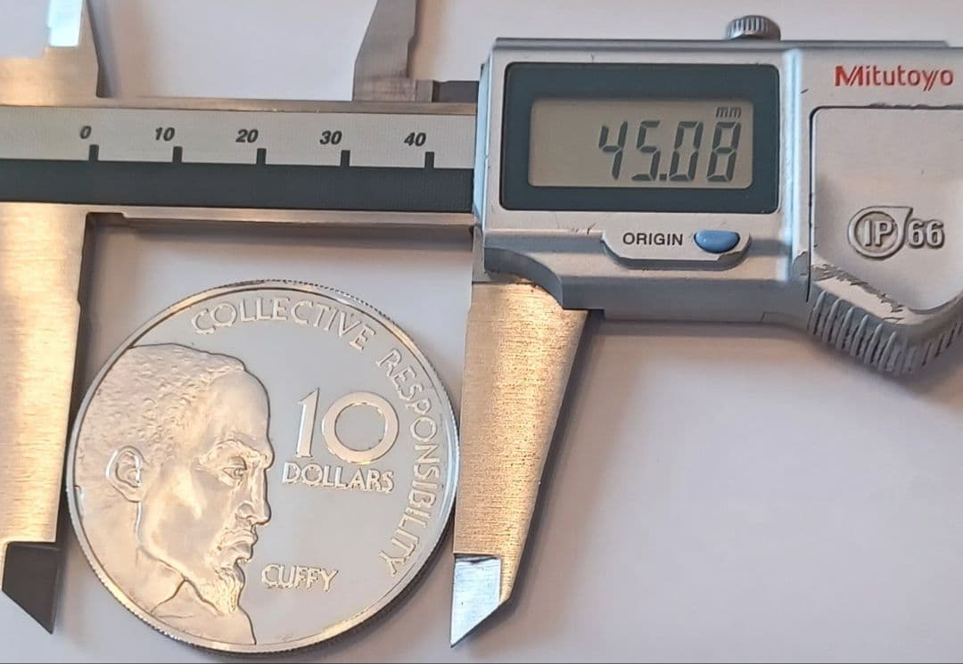 大型銀貨 1976年 手つかずの自然が多く残っている国ガイアナ銀品位(.925)