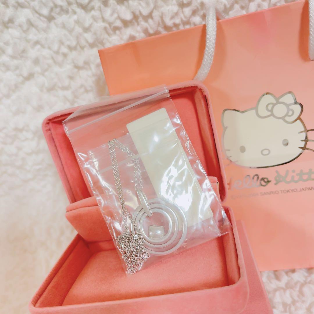 Iku様　ハローキティ　キティちゃん　サンリオ　腕時計　ネックレス　スワロフスキ
