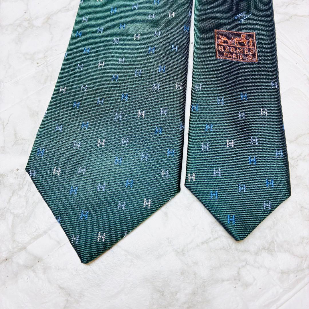 ★ エルメス　HERMES ネクタイ　グリーン　H柄　総柄　おしゃれ　現行タグ