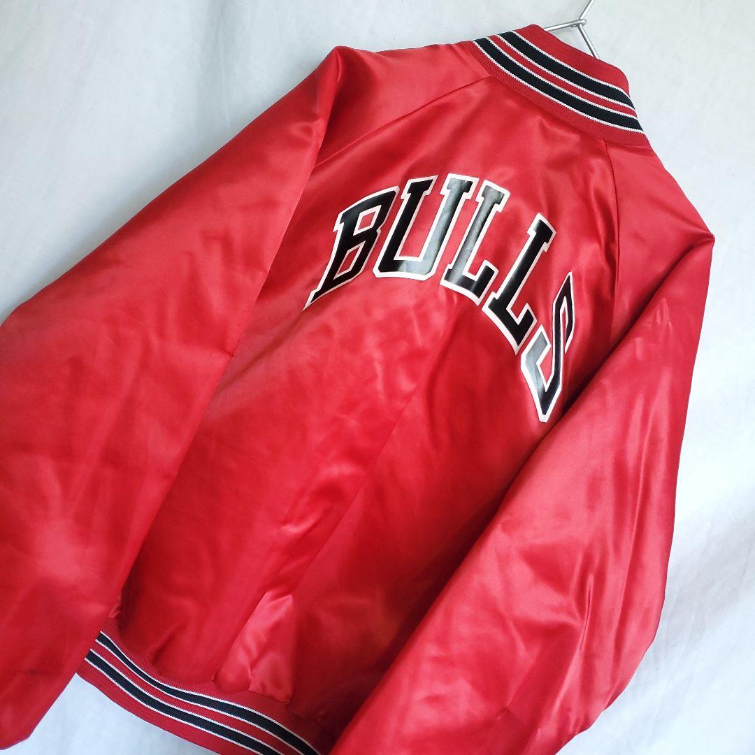 ブルズ BULLS スタジアムジャンパー ジャケット 牛 スタジャン 赤