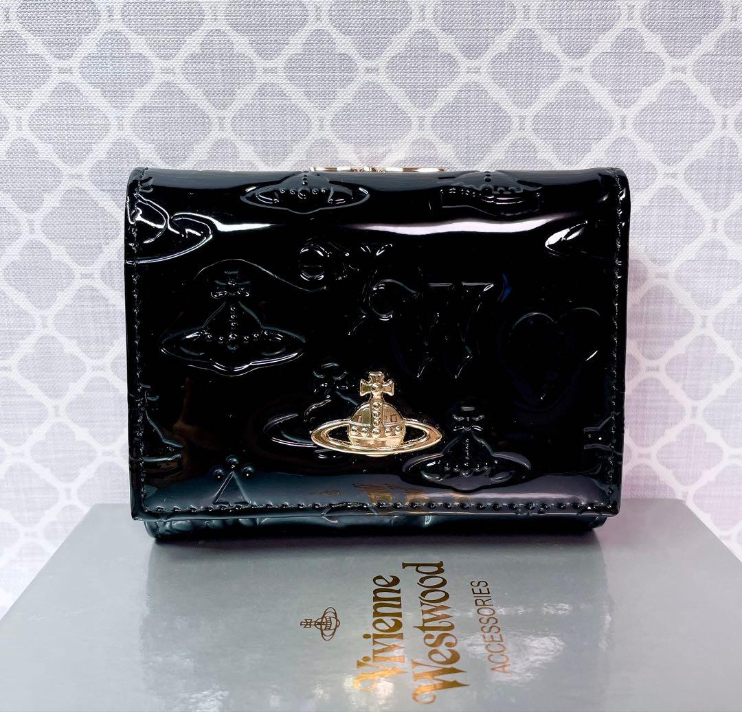 【大人気✨️ショッパー付】新品 Vivienne Westwoodエナメル 黒