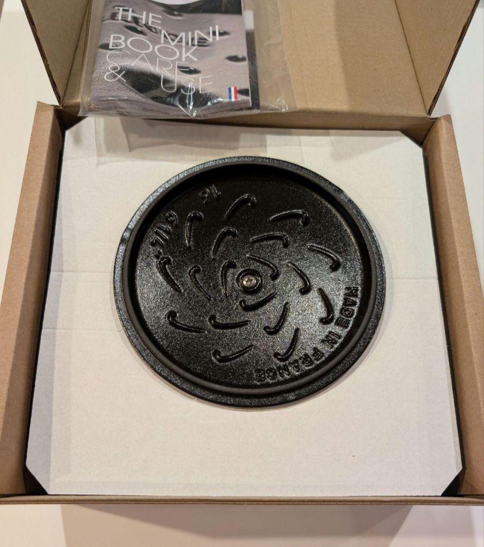 【新品未使用】STAUB 『ラ・ココット de GOHAN』 グレー　M16