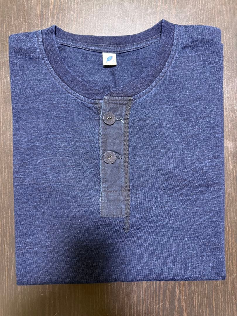 Pure Blue Japan - リブ袖ヘンリーネックTシャツ
