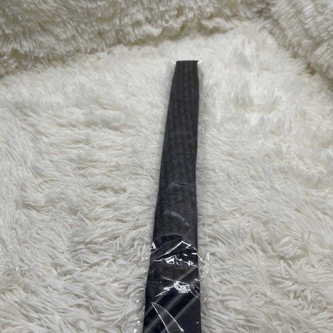 【未使用】DIOR ディオール ネクタイ 紺 トロッター　シルク ナロータイ