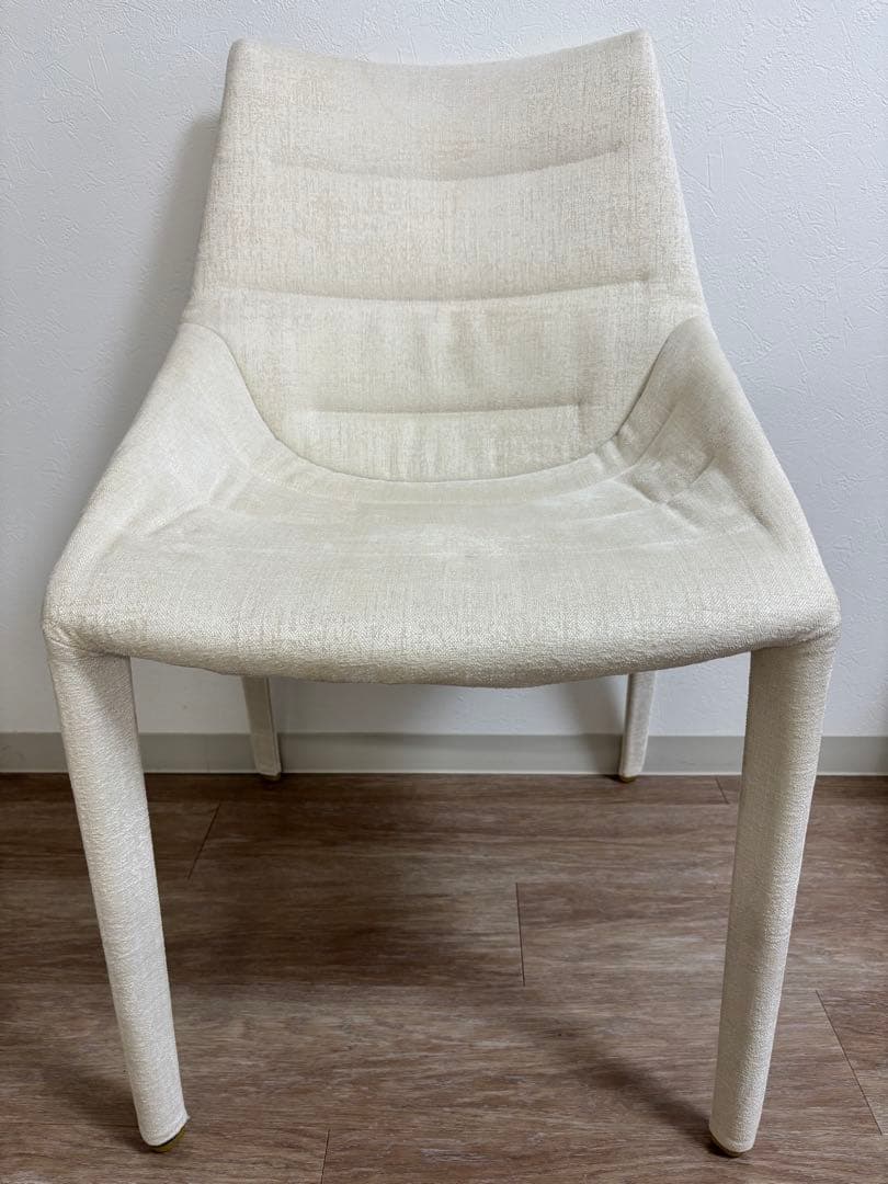 2脚 46万 Molteni&C モルテーニ OUTLINE ダイニングチェア