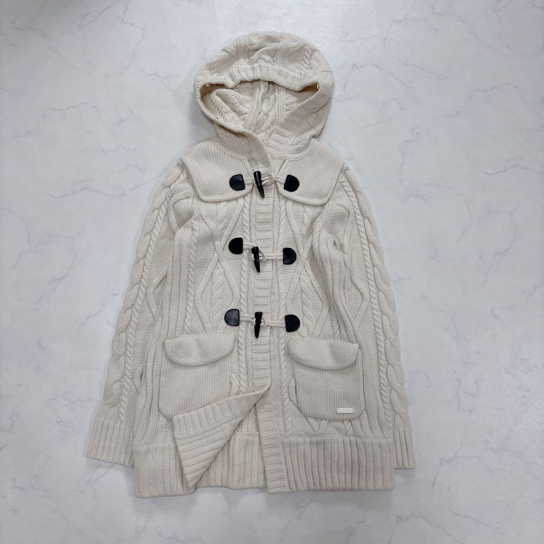 バーバリーブルーレーベル　ダッフルニット　トグル　フード　ケーブルニット　38