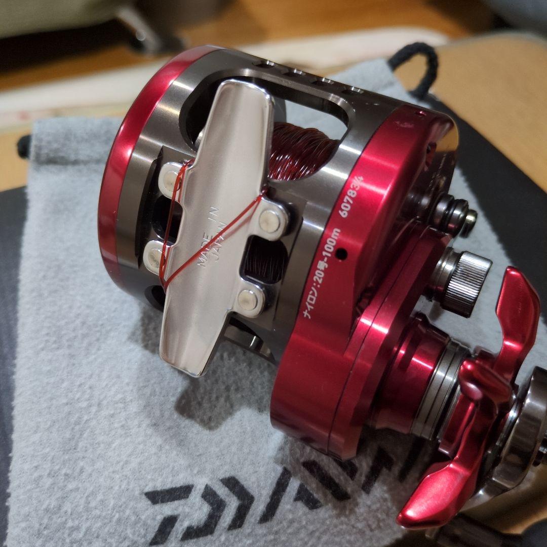 DAIWA 幻覇王30　両軸リール デジタル表示付き