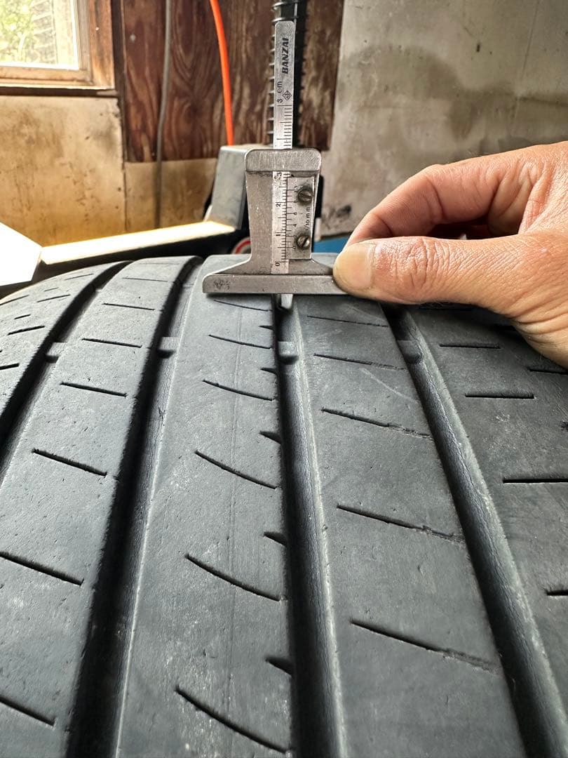 送料込みBRIDGESTONE TURANZA T005A 235/45R18