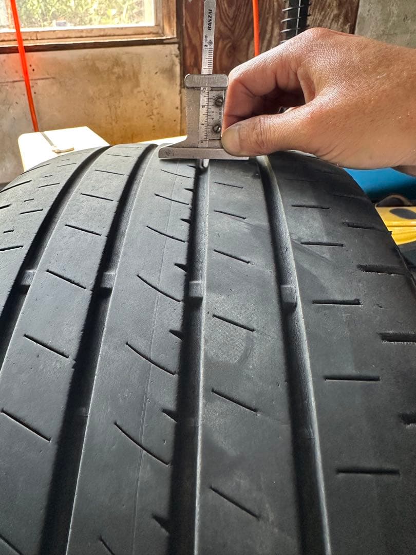 送料込みBRIDGESTONE TURANZA T005A 235/45R18