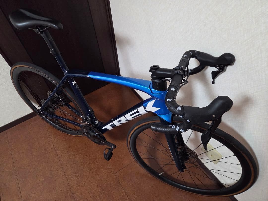 【パワメ カーボンホイール付き】TREK EMONDA SL5