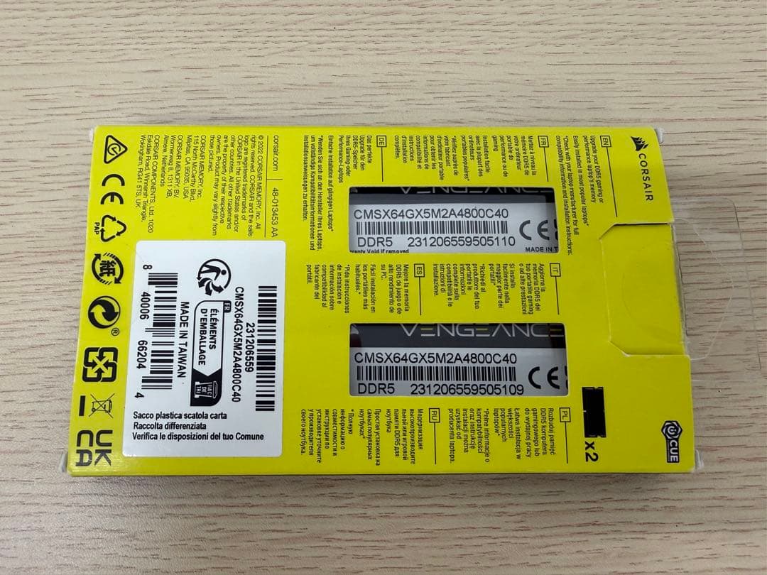 メモリー CORSAIR VENGEANCE SODIMM DDR5-4800 64GB