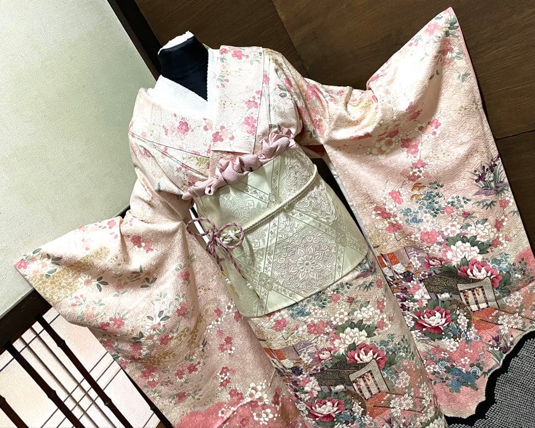 振袖 フルセット6点サイズM 絞り　御所車花文　暈し染め　金彩　正絹