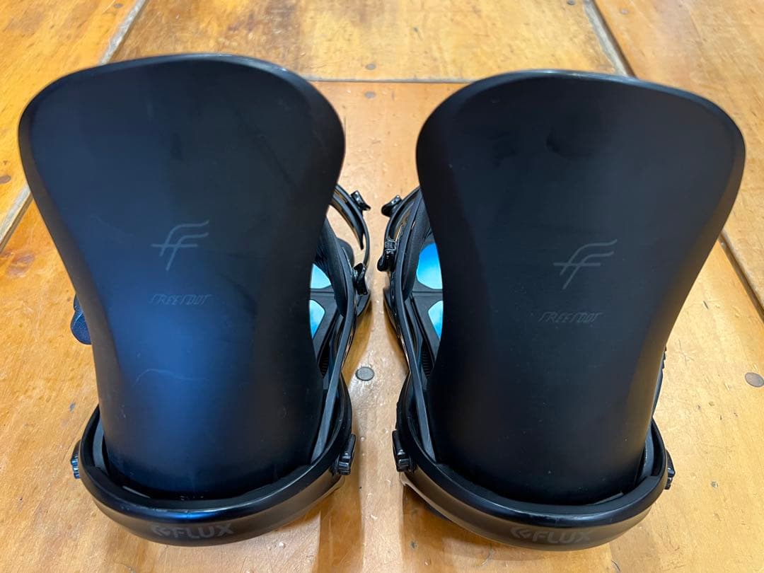 スノーボード FLUX BINDING \"FREE FOOT\" FF 22-23 M