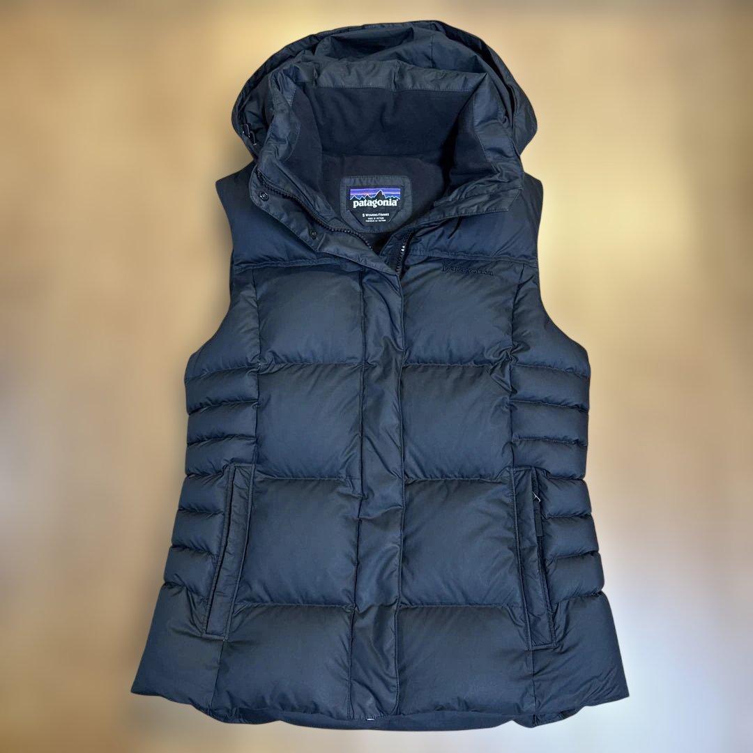 希少モデル　パタゴニア　ダウンベスト　レディース　サイズS ブラック