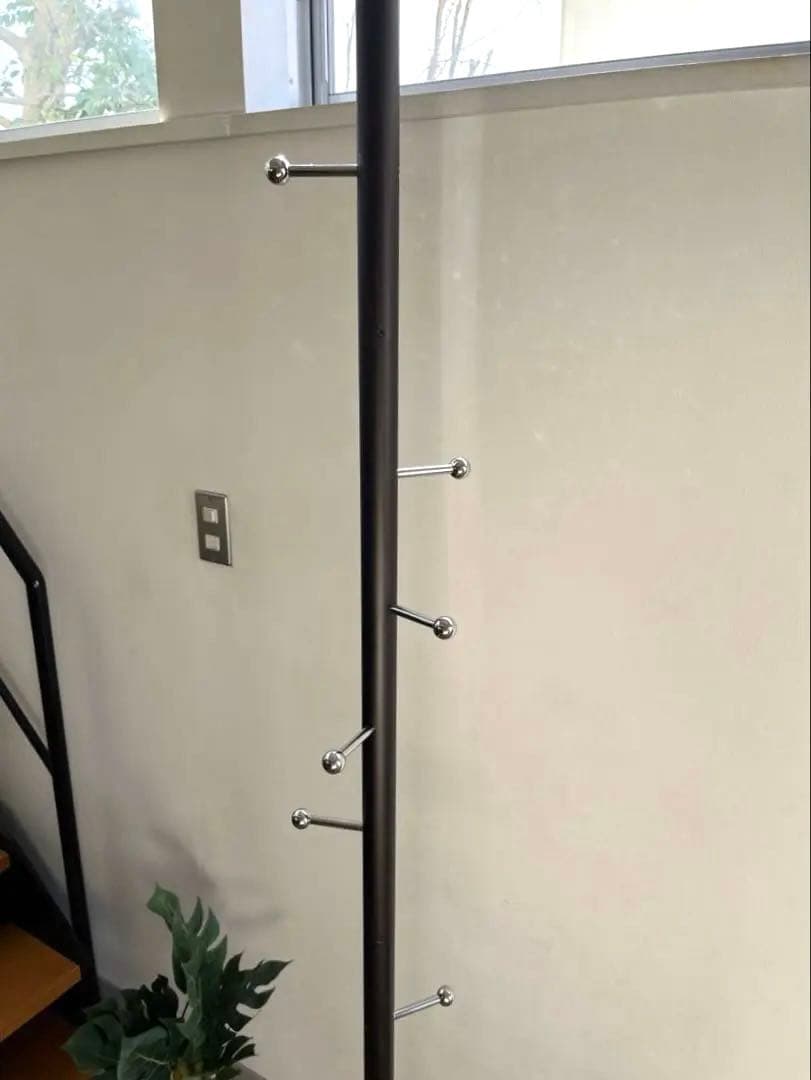 スペイン　Mobles114 コートスタンド　　　　モダンスタイル　ハンガー