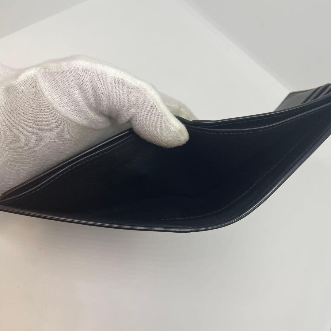 【美品】サンローラン パテントレザー 二つ折り財布