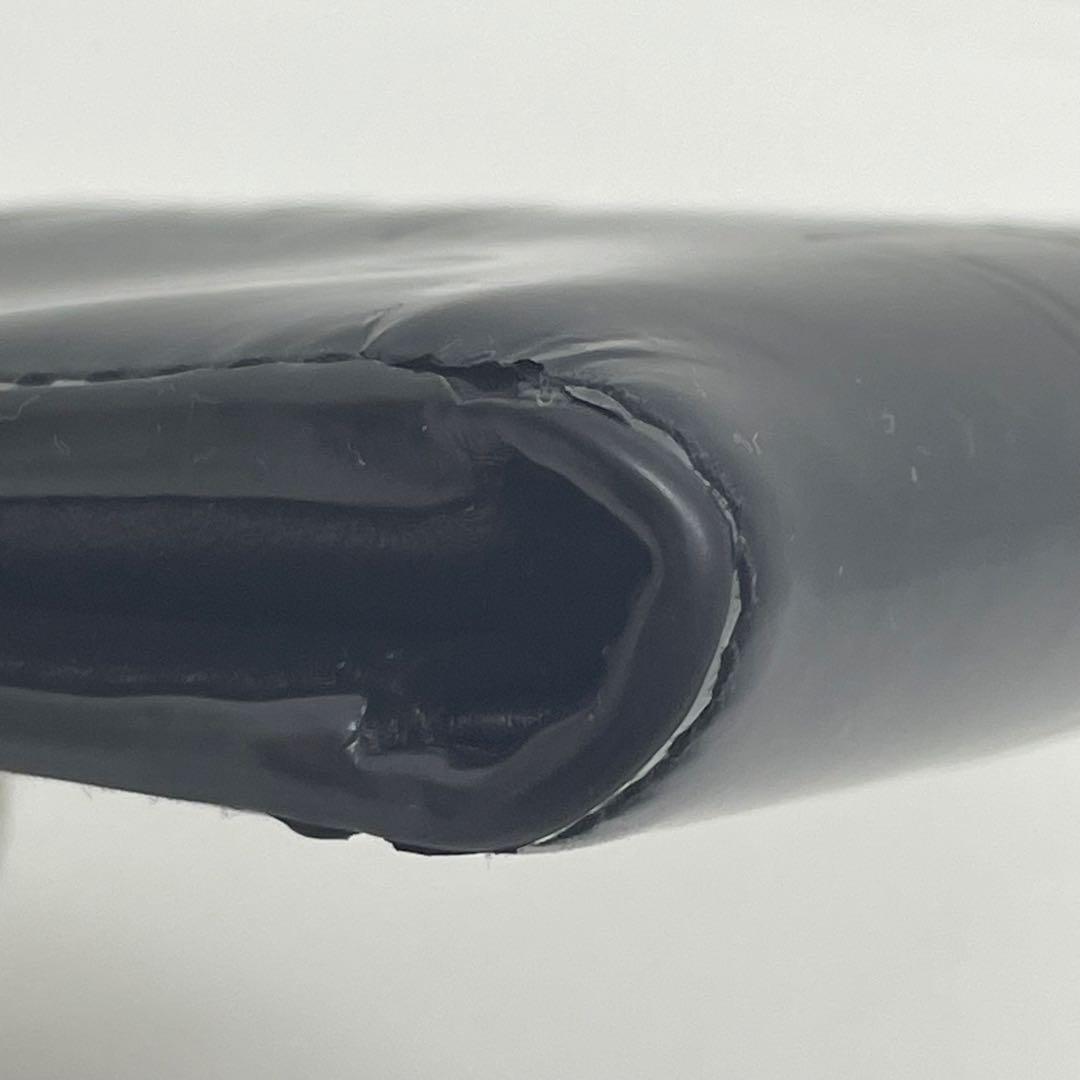 【美品】サンローラン パテントレザー 二つ折り財布