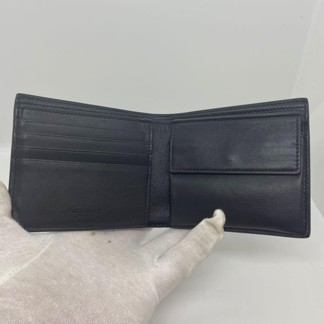 【美品】サンローラン パテントレザー 二つ折り財布