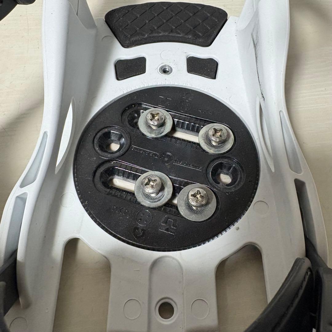 November スノーボード グラトリ スノボ ノベンバー アーティスト 雪山