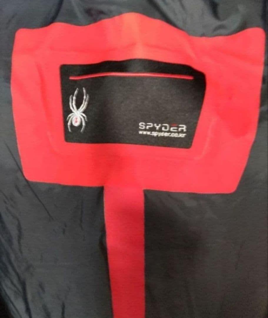 SPYDER U.S.SKI TEAM フード付きダウンベスト。