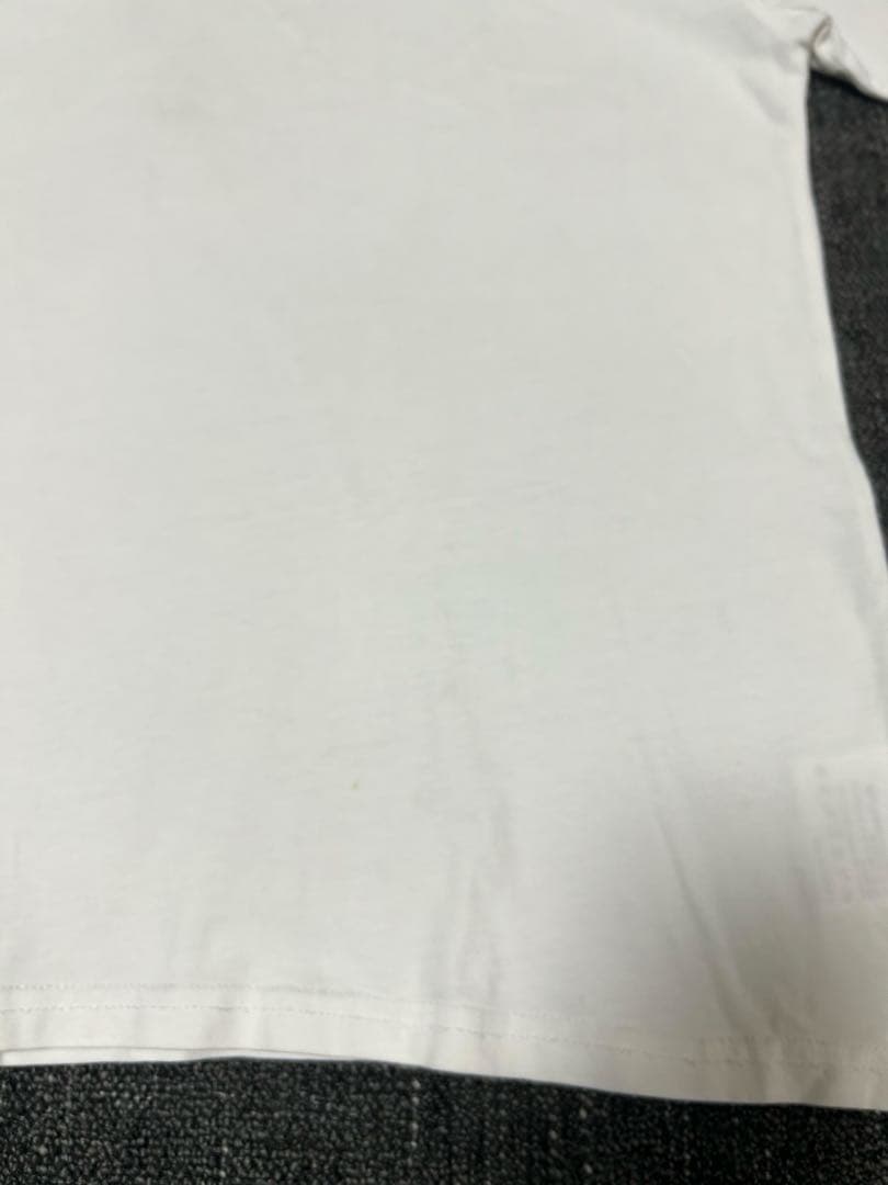 プラダ ホワイト Tシャツ ロゴ付き 半袖