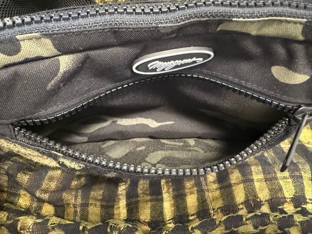 マヨゾネス(MAYOZONES) 4WAYリグバッグ　マルチカムブラック