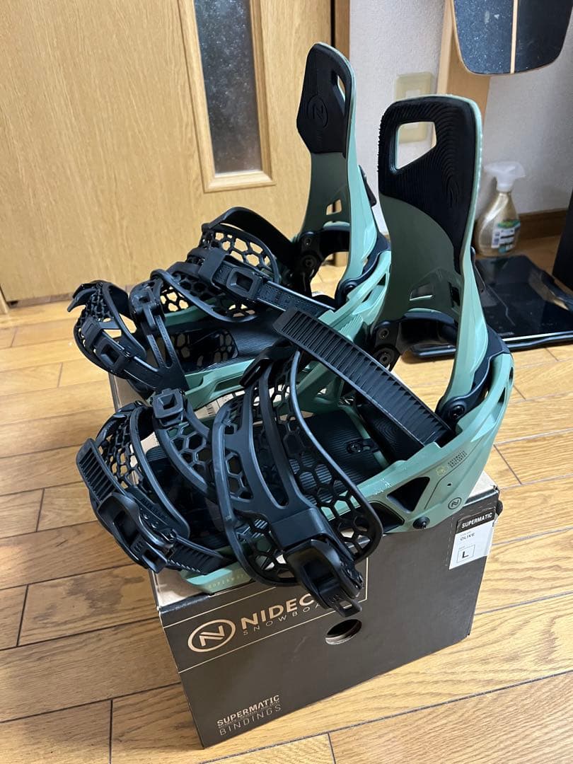 23-24 NIDECKER SUPERMATIC Lサイズ