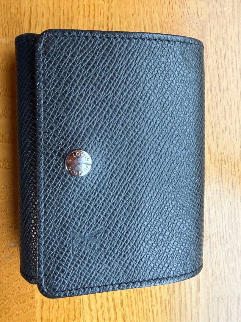 LOUIS VUITTON タイガ　ケース ブラック