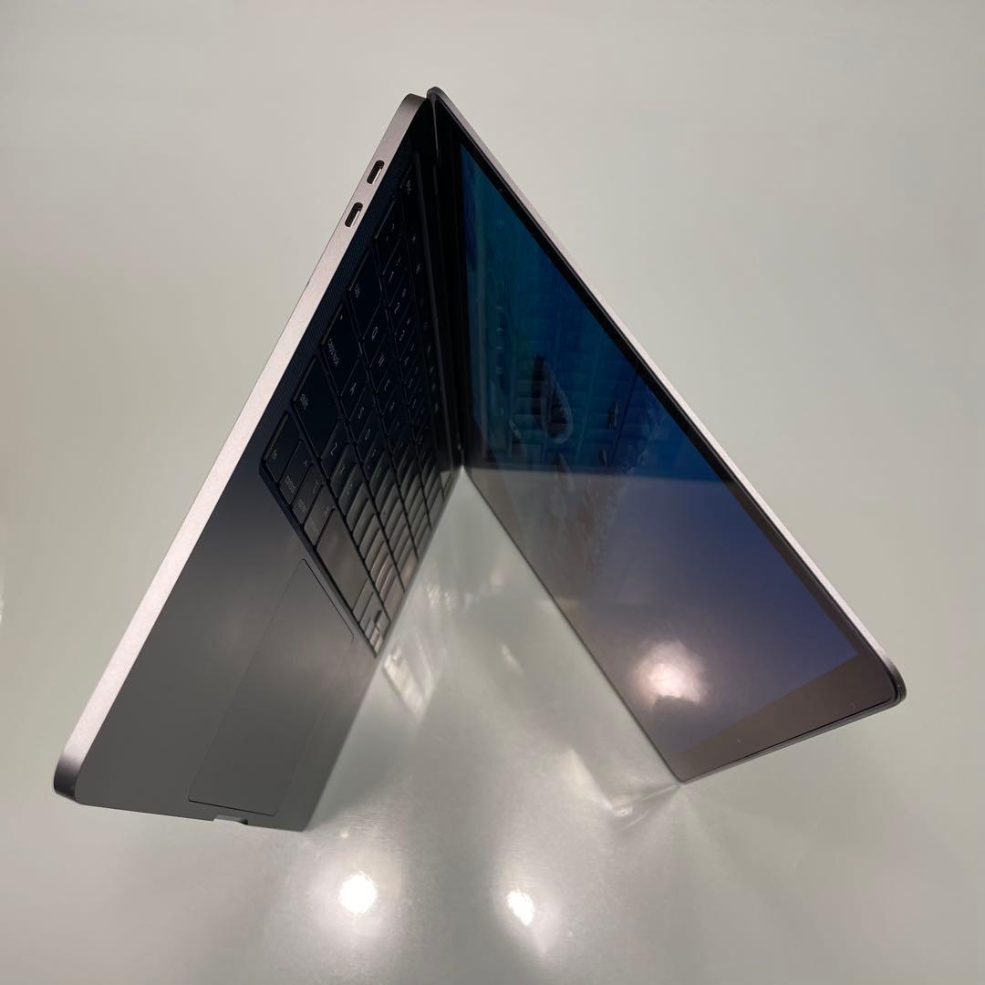 MacBook Pro 2020 13インチ i7 16GB 1TB USキー