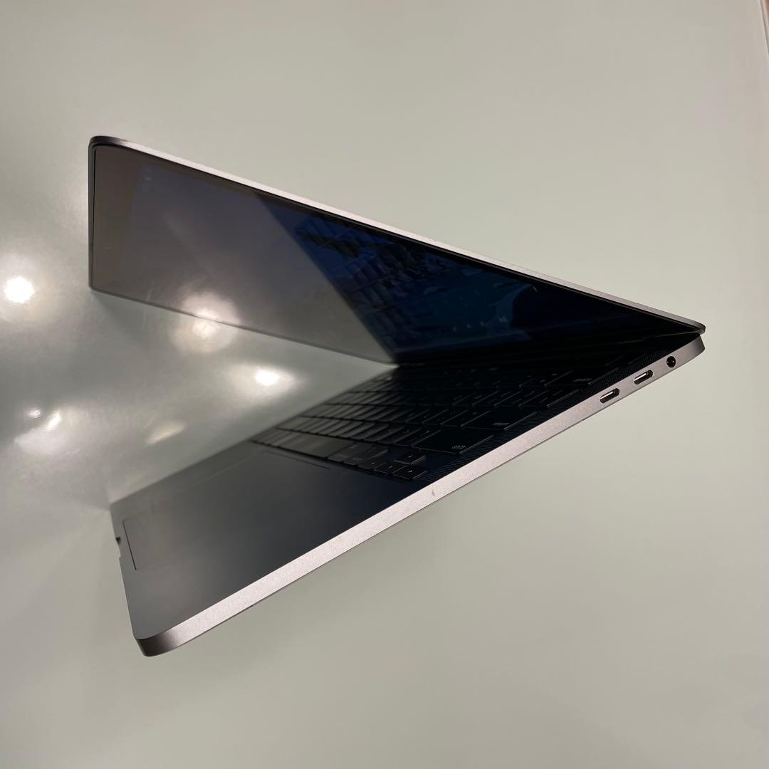 MacBook Pro 2020 13インチ i7 16GB 1TB USキー