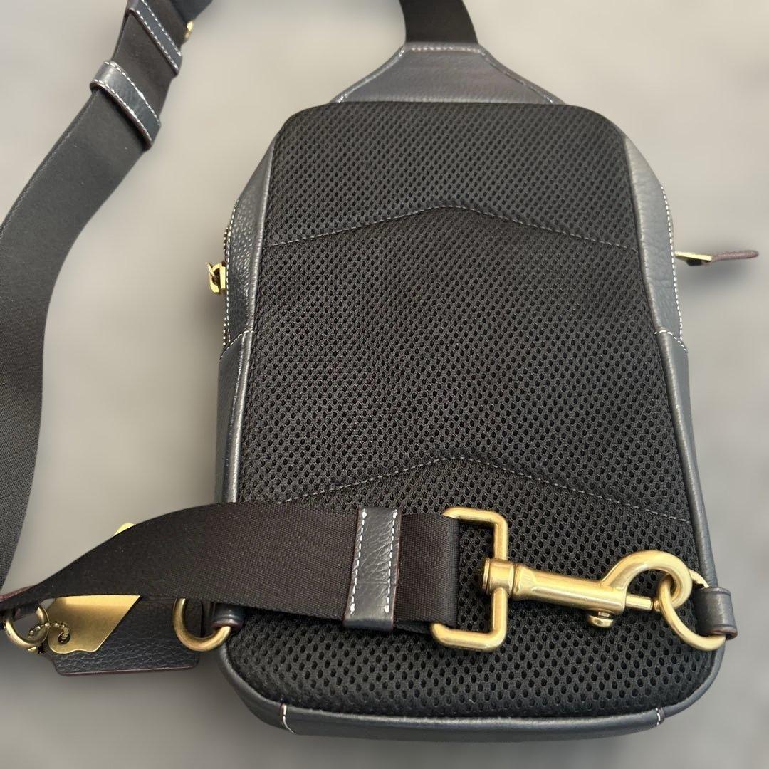 COACH ボディバッグ・ウエストポーチ