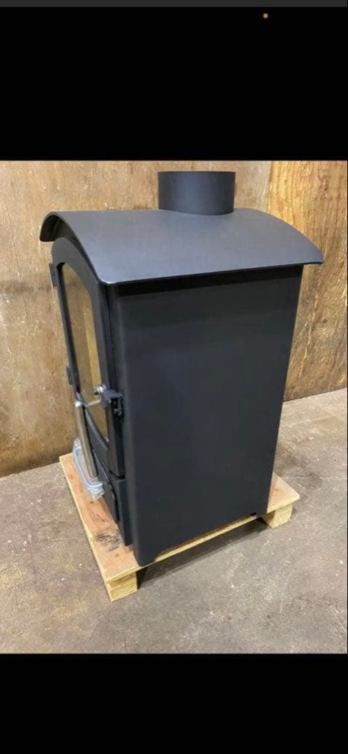 薪ストーブ　DL008 未使用　送料込み