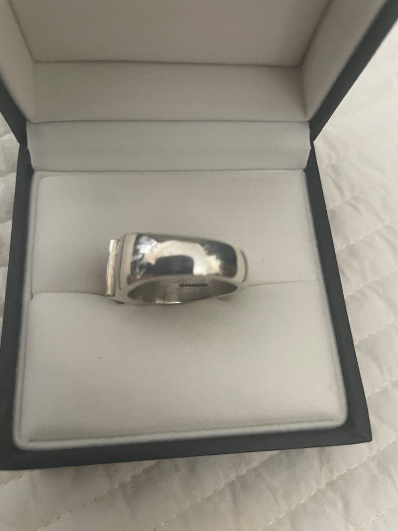 Malcolm Betts 1Pダイヤ シルバーリング