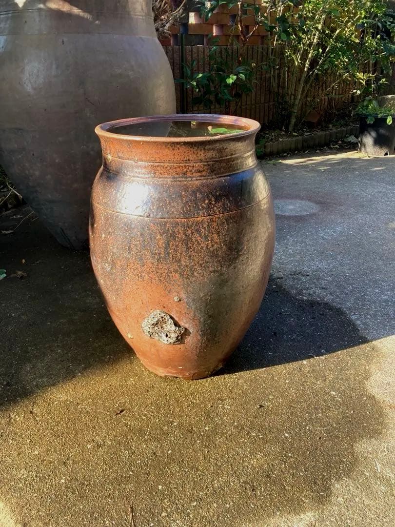 味わい深い 古い 大きな 陶器の甕 (かめ) 壺植木鉢 メダカ鉢 和風51センチ