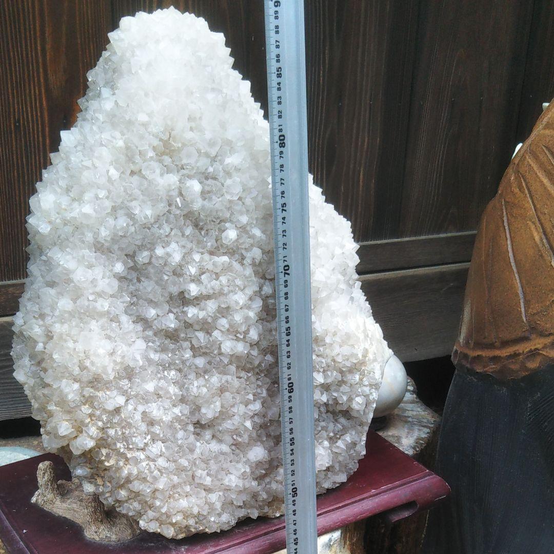 水晶塊 　原石（一見　おむすび状態？）