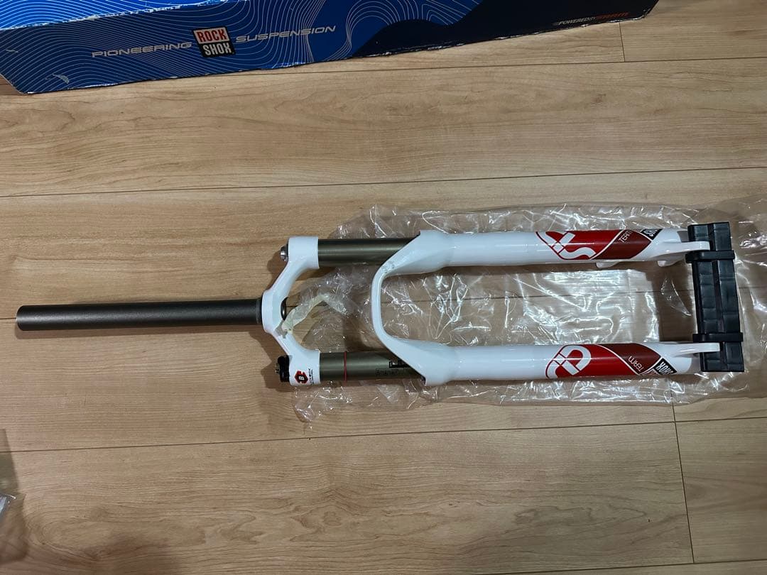 【新品未使用】ROCK SHOX SID TEAM サスペンション 26インチ