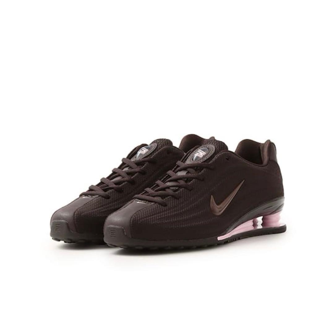 靴 25.5 NIKE W SHOXZ VELVET BROWN CHOCOLATE