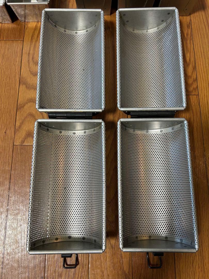 JHBS 中古パン用型セット17点　食パン型，メッシュ型ほか