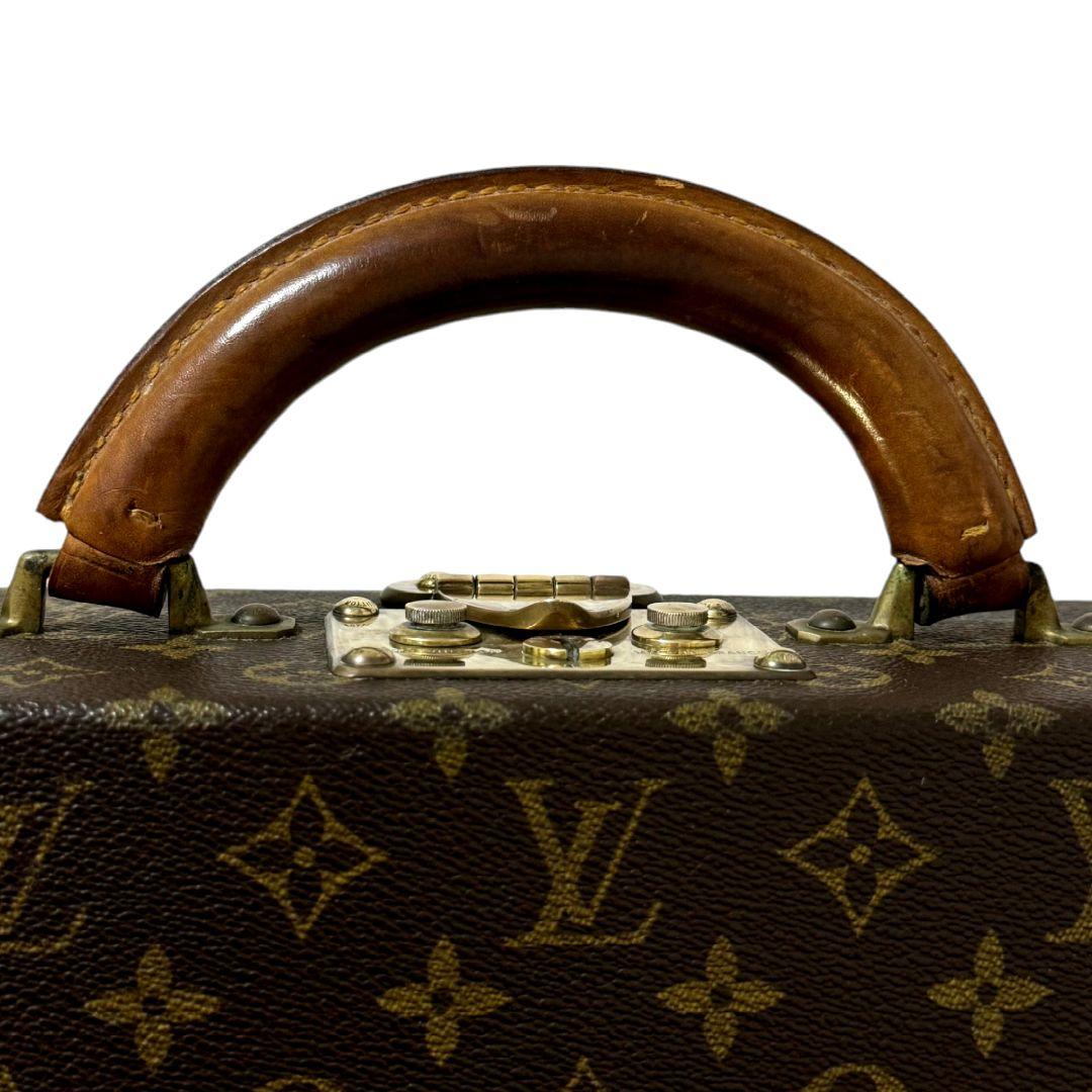 ルイヴィトン アタッシュケース モノグラム プレジデント M53012