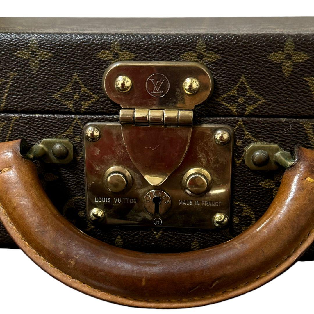 ルイヴィトン アタッシュケース モノグラム プレジデント M53012