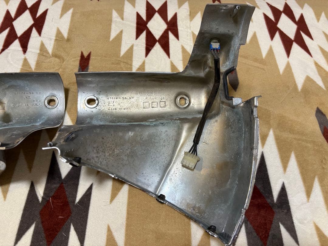 ハーレー ナセル　FLHR 2002年式 ロードキング ヘッドライトカバー