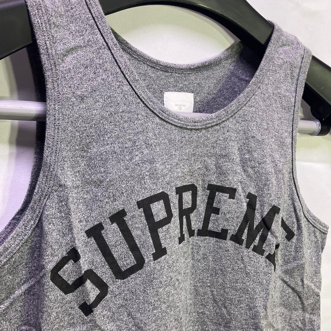 美品　Supreme タンクトップ グレー 入手困難　日本人向けサイズ