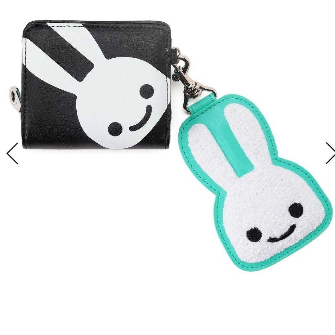 【完売品】CUNE モコモコうさぎストラップ+ウォレット