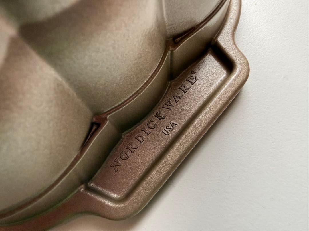 Nordic Ware ノルディックウェア ジンジャーブレッド ローフ パン