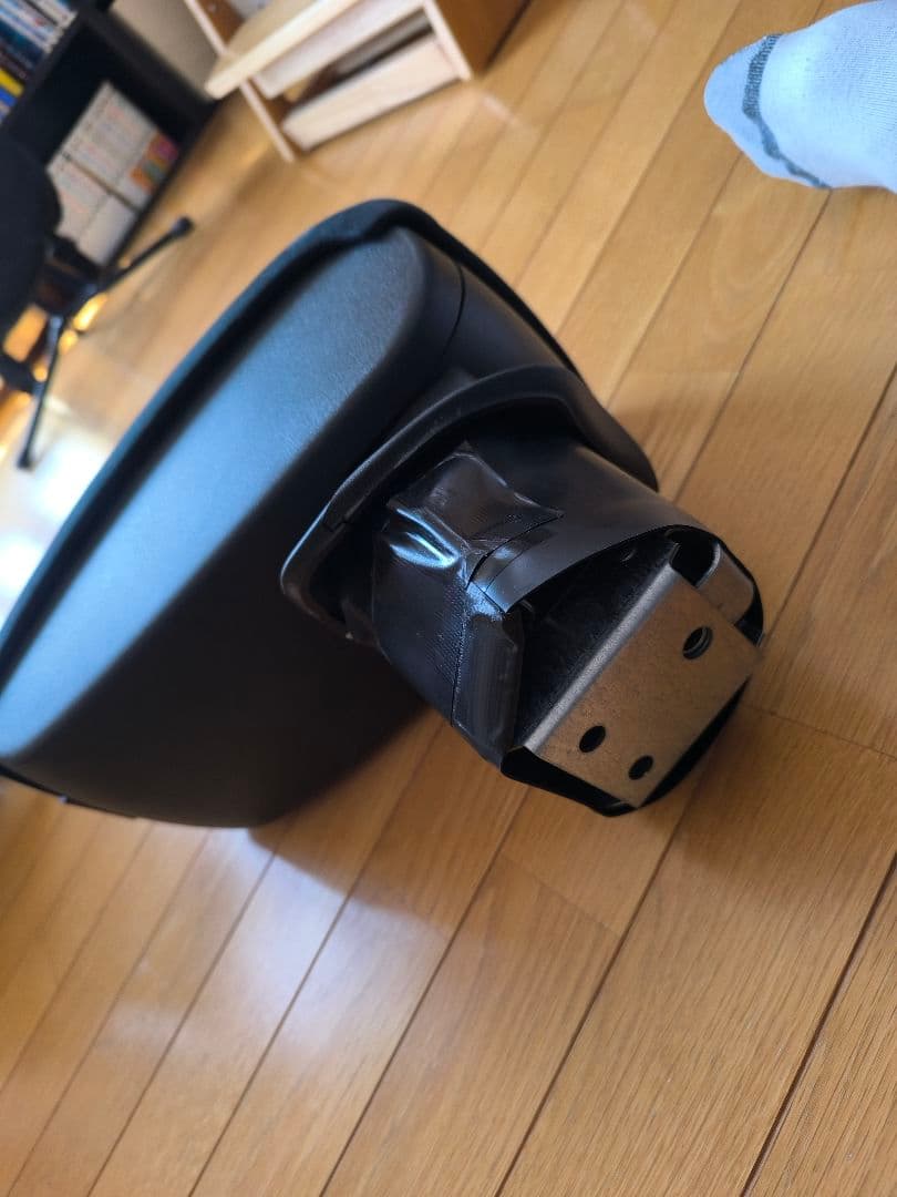 日産ジューク用UKアームレスト