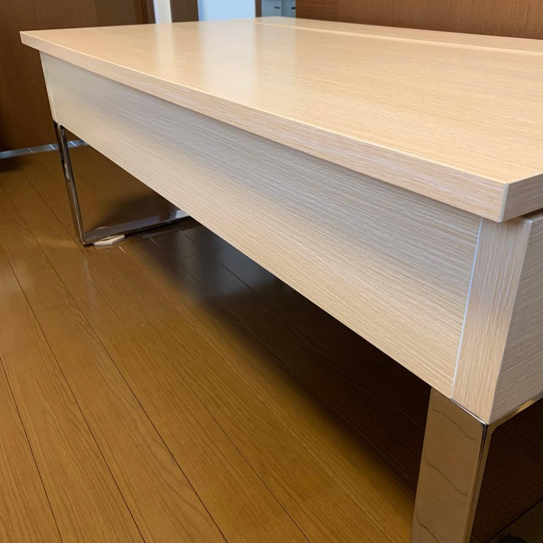 昇降式テーブル　ベージュ　小物置き付き　※4月7日処分予定です